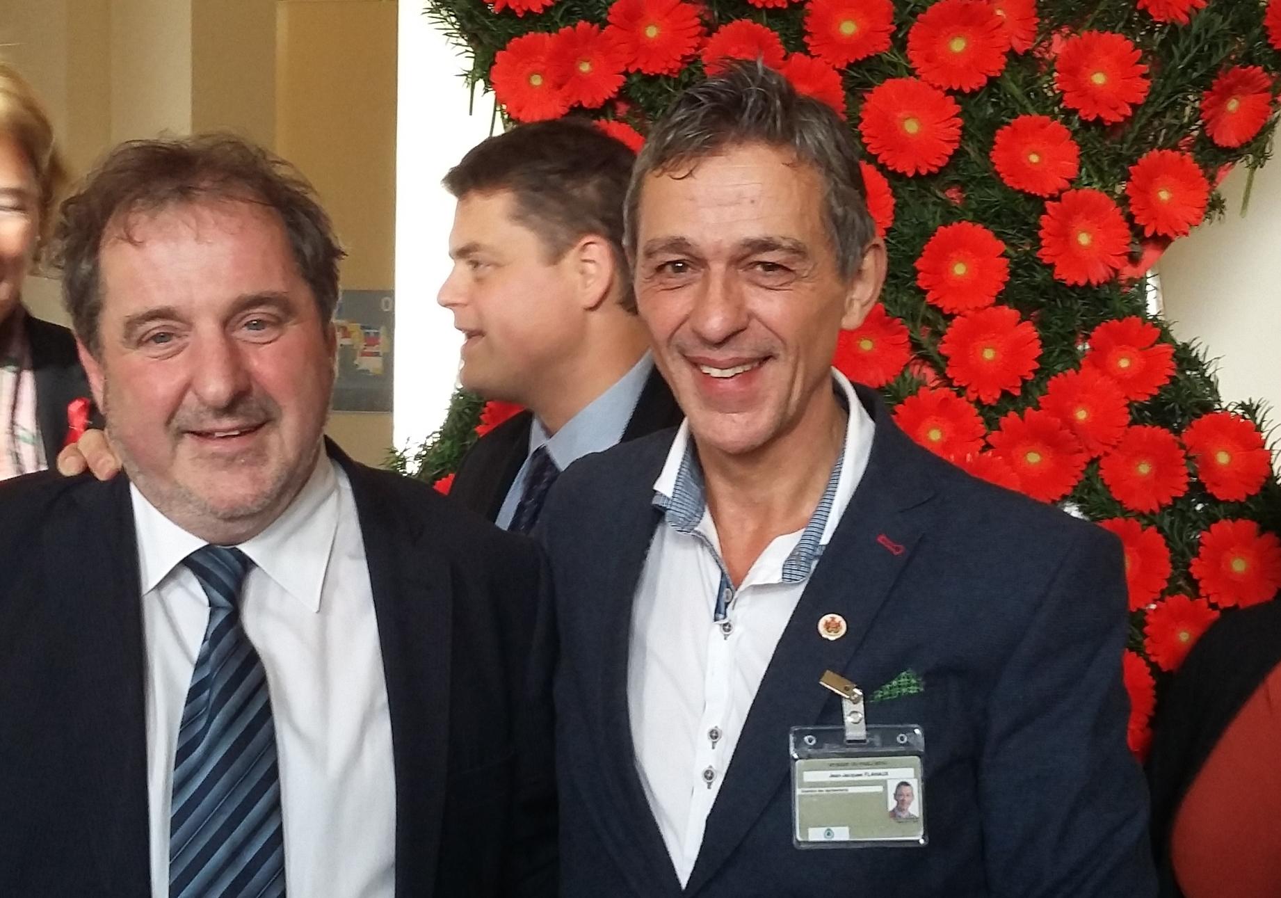 Sensibilisation au VIH au Parlement Sensibilisation au VIH au Parlement